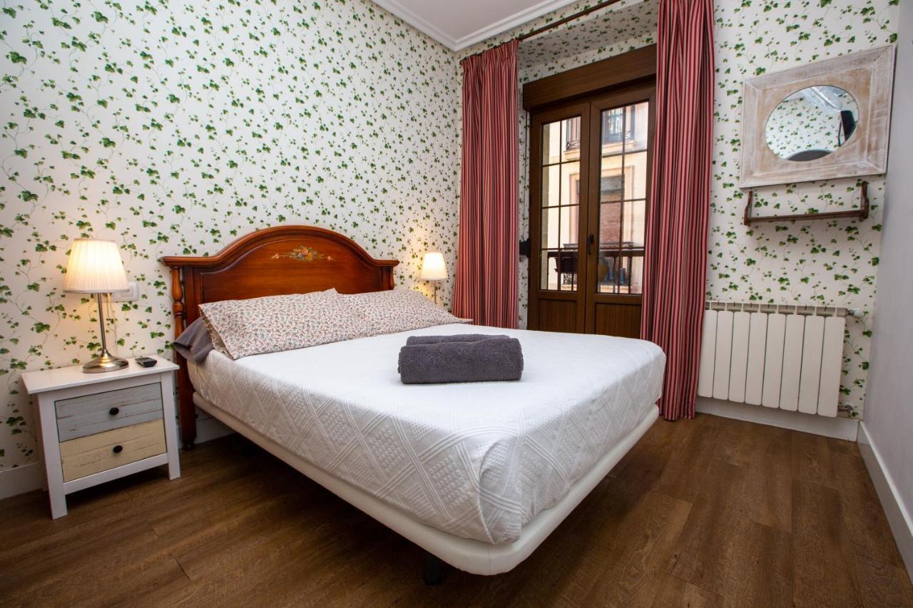 Pension Amaiur San Sebastian Exterior photo